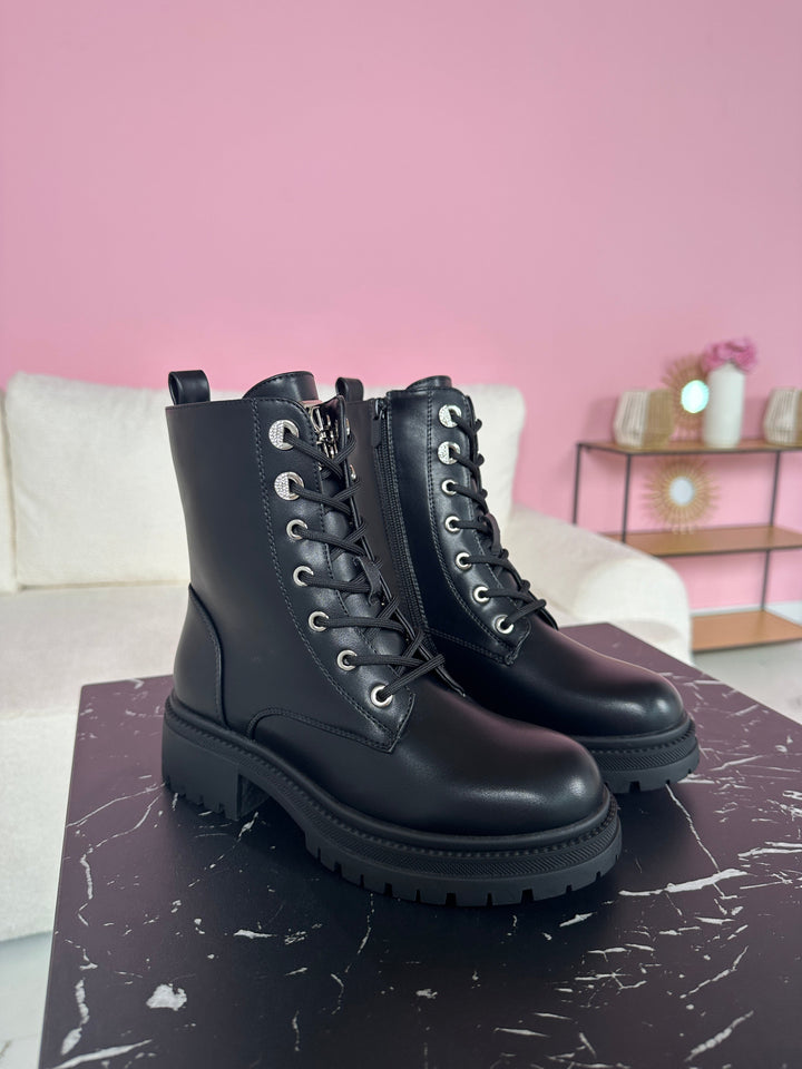Mila™ | Chunky Lace-Up Boots
