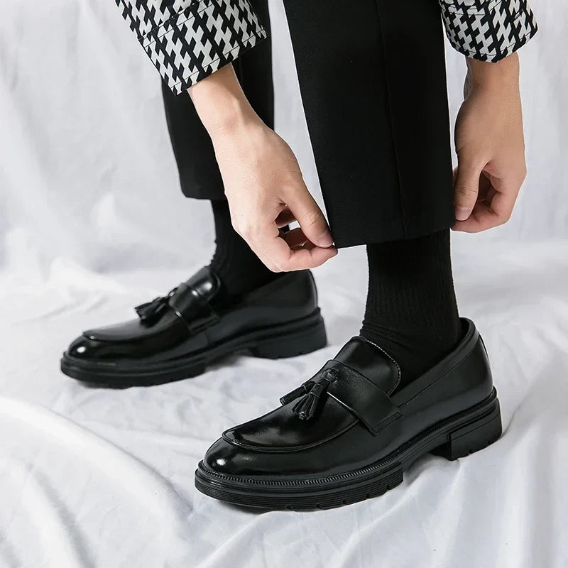 Winslow™ | The Tasseled Leather Loafer