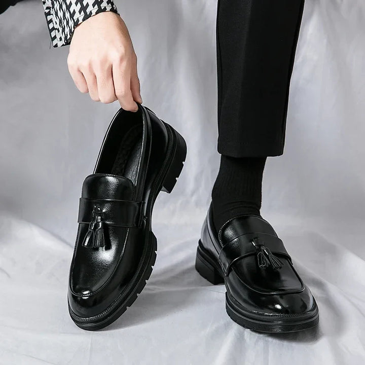 Winslow™ | The Tasseled Leather Loafer