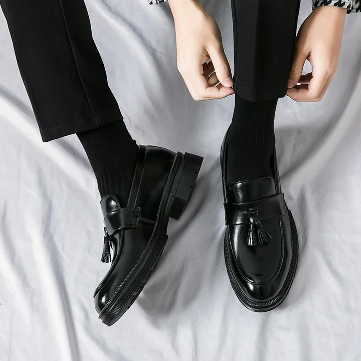 Winslow™ | The Tasseled Leather Loafer