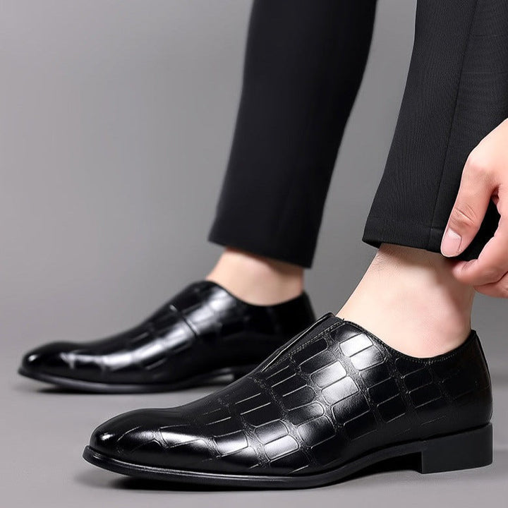 Sheffield™ | The Distinctive Pattern Dress Shoe