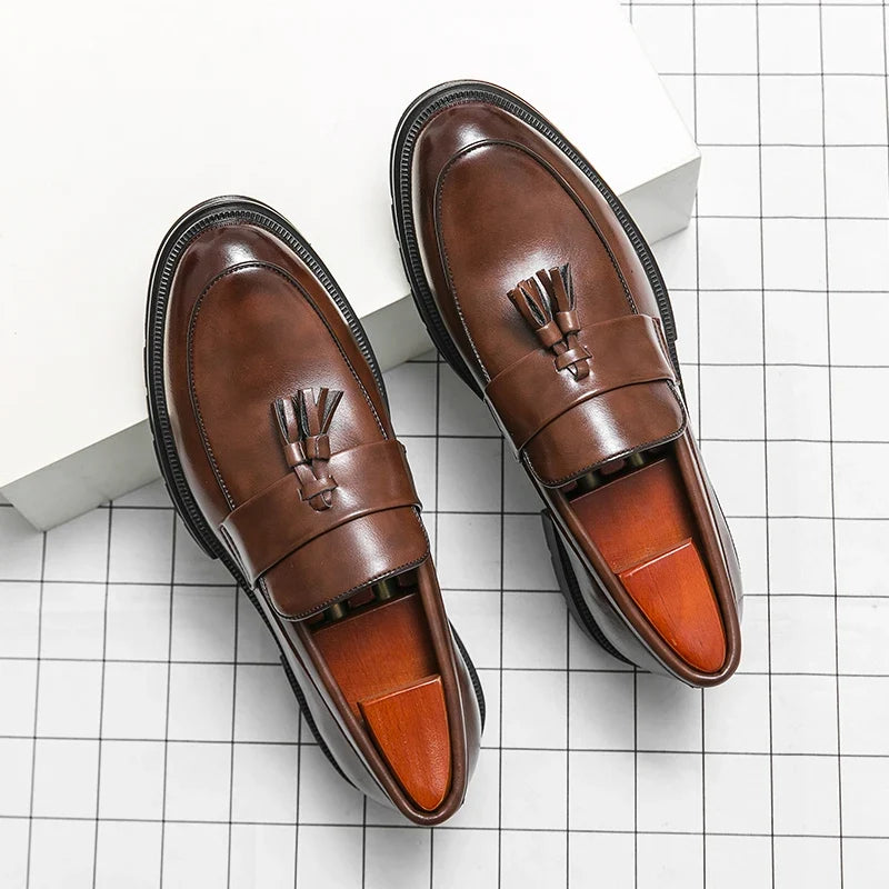 Winslow™ | The Tasseled Leather Loafer
