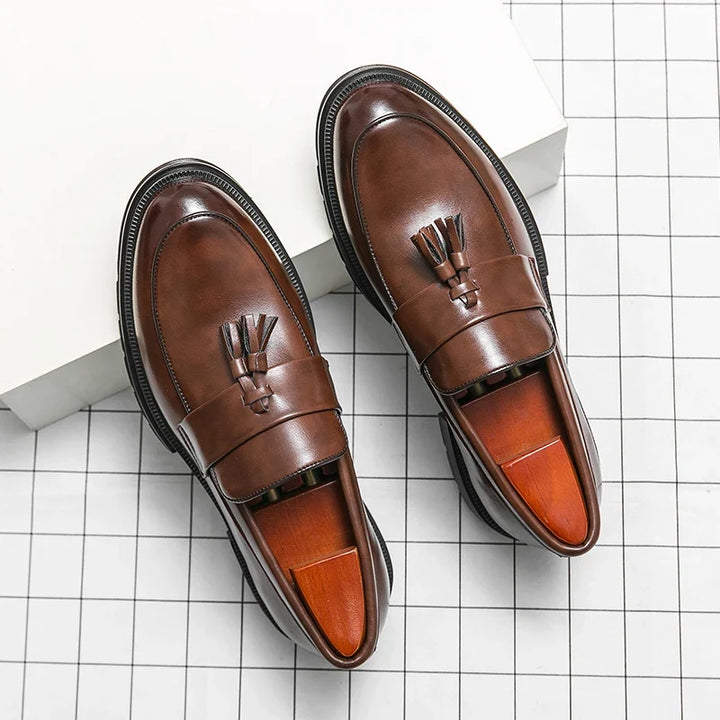 Winslow™ | The Tasseled Leather Loafer