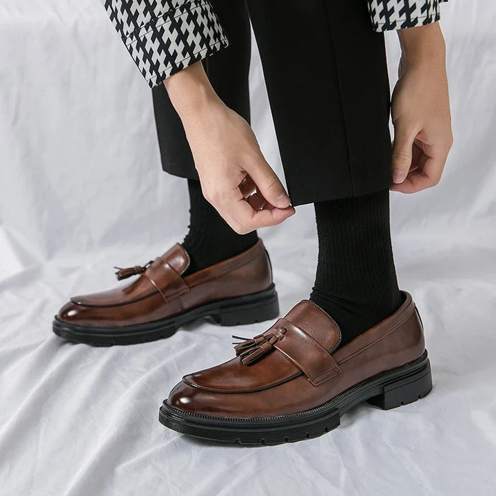 Winslow™ | The Tasseled Leather Loafer