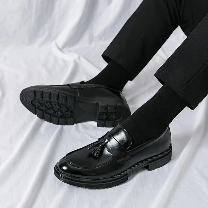 Winslow™ | The Tasseled Leather Loafer