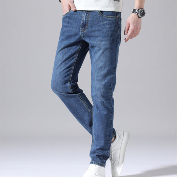Alden™ | The Sharp Slim Fit Jeans