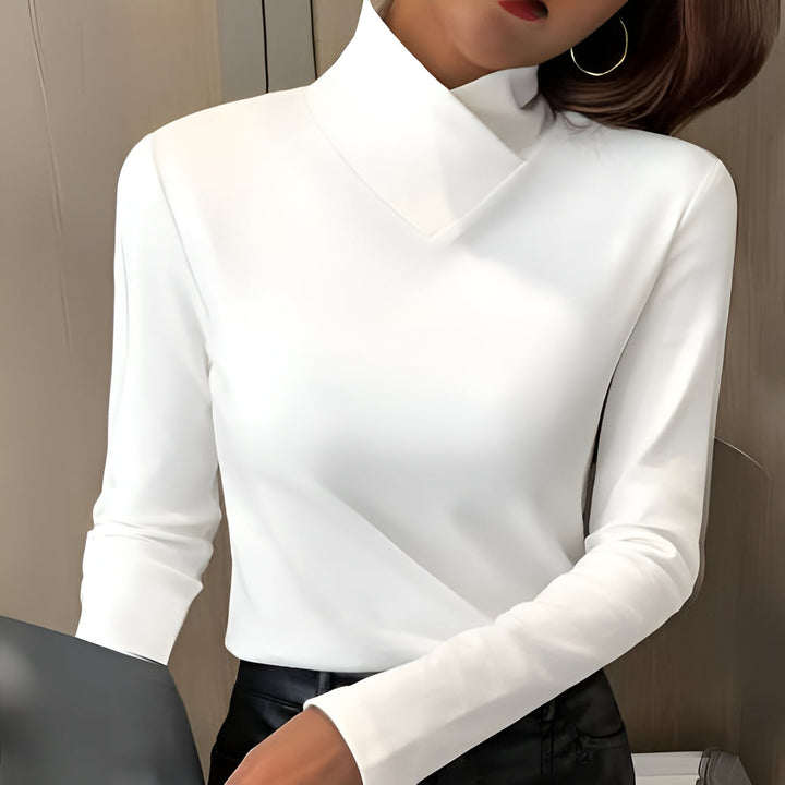 LUMIRA™ | Elegant Turtleneck